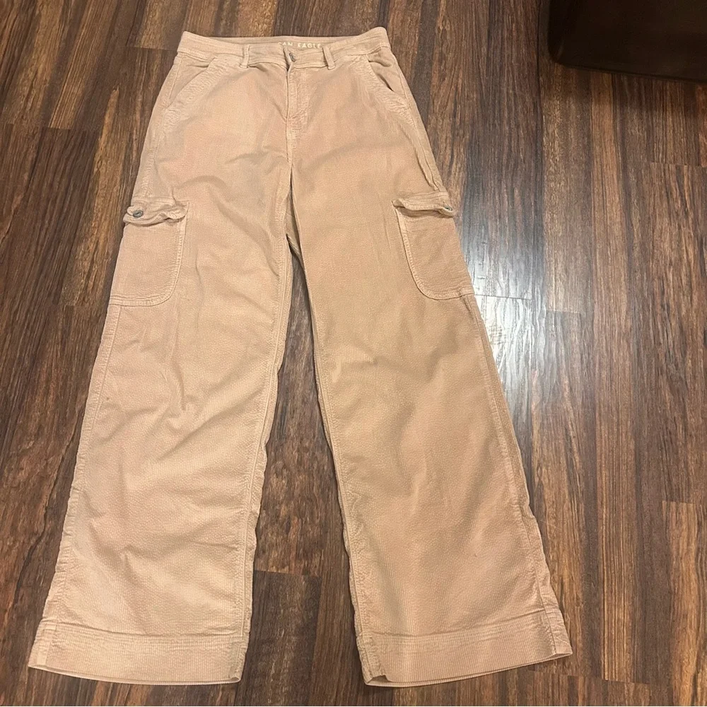 American Eagle Outfitters Super High Rise Wide Leg Tan Corduroy Cargo Pants 10L - Picture 2 of 13